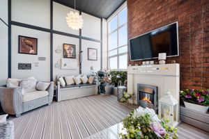 Photo 28- click for photo gallery